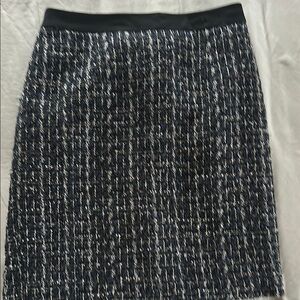 Elegant Black and White Tweed Skirt NWOT